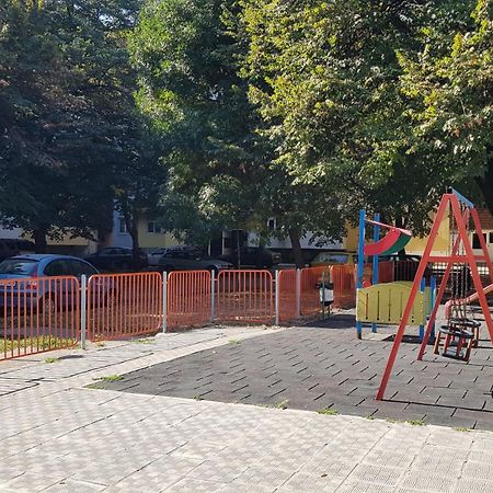 Апартамент За Гости Ива Ruse Exterior foto